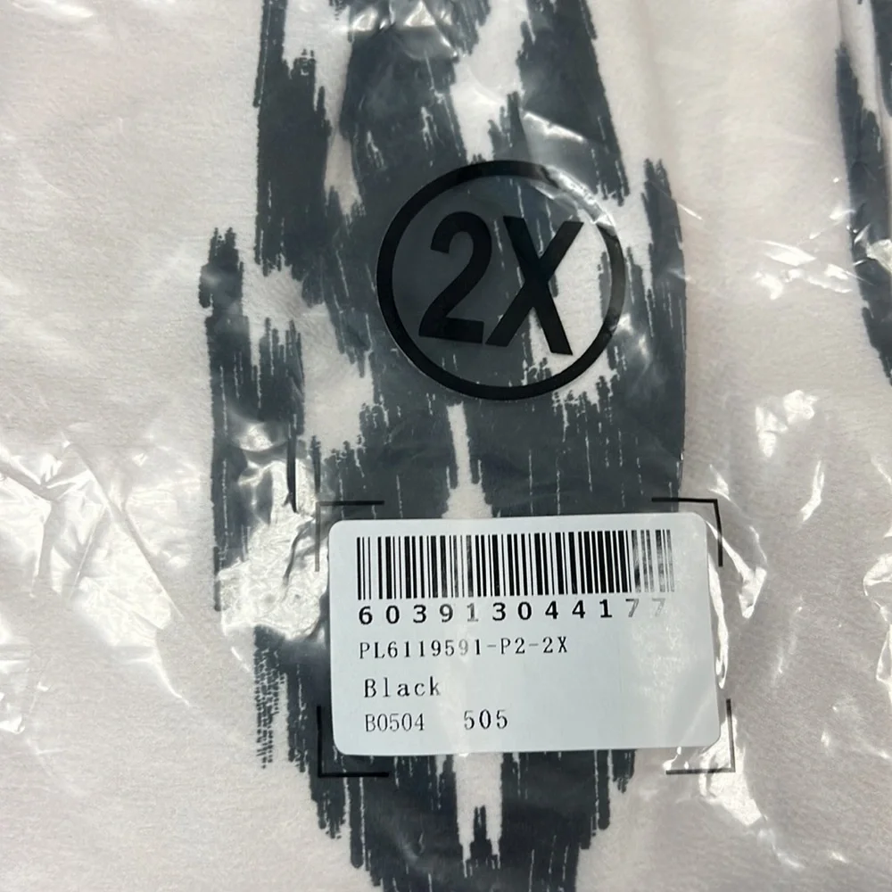 NIB - Womens Maxi Summer Dress, Pink with Black Geometric Pattern - 1X, 2X, 3X - Picture 12 of 13